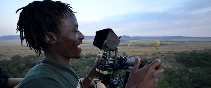 Emission en direct au cœur de la savane africaine
